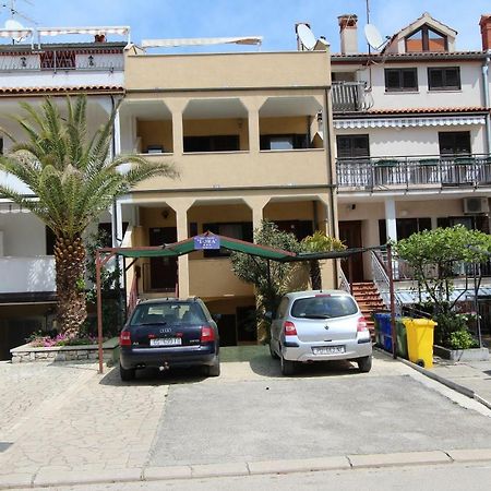 Apartments Lora Ρόβινι Εξωτερικό φωτογραφία