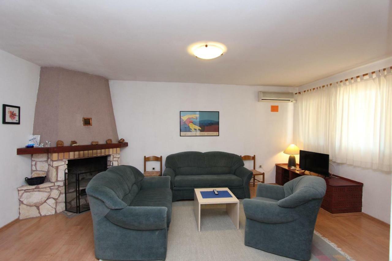 Apartments Lora Ρόβινι Εξωτερικό φωτογραφία