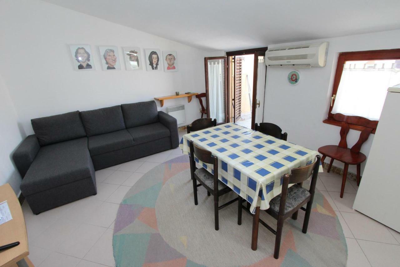 Apartments Lora Ρόβινι Εξωτερικό φωτογραφία